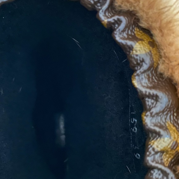 Louis Vuitton Mink & Suede Ankle Boots - Picture 12 of 14